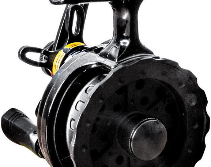 Катушка инерционная (зимняя) Black Side ICE ZEAL (4+1 подш.) - изображение 1