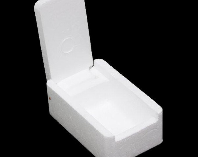 Мотыльница квадратная ТРИ КИТА (60х80х30мм) (средняя) - изображение 1 