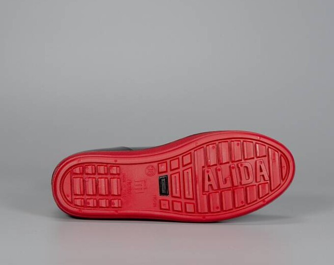 Полусапожки Nordman «Alida» (ПВХ, черные с красной подошвой, утепленные флисом) - изображение 2