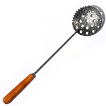 Черпак РОСТ (зубчатый, деревянная ручка)