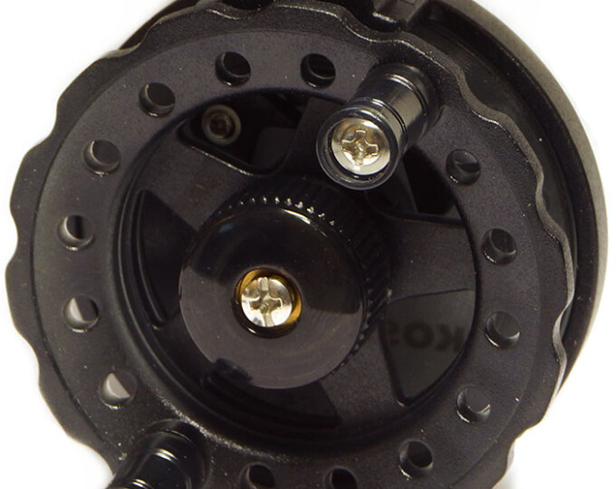 Катушка Kosadaka зимн./пров. пласт. VECTOR 65мм. (2 напр. вращ. со стоп или фрикц.) - изображение 1