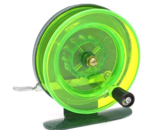 Катушка проводочная Namazu «Scoter» пласт. (усил.) 5,5 см зеленая - изображение 1