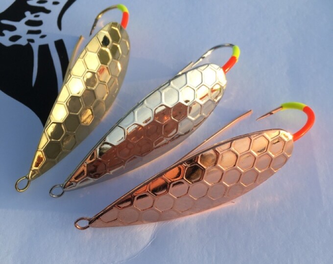 Блесна незацепляйка «Перо с сотами» 11гр. (латунь) - изображение 1