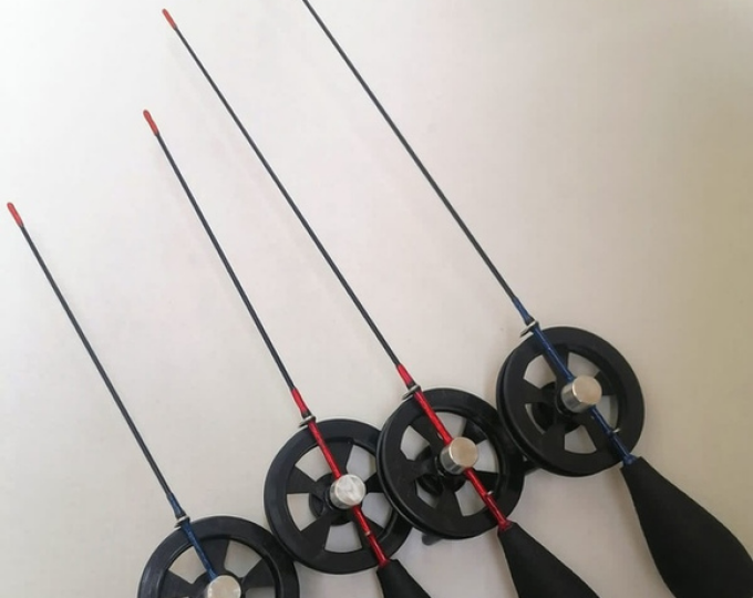 Удочка для блеснения с катушкой цельный хлыстик, фурнитура нерж. 45см. - изображение 1 